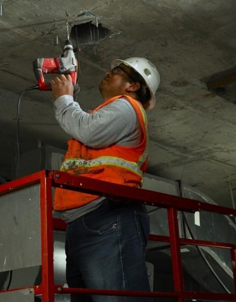 Перфоратор "Milwaukee" PLH 20 4933408070