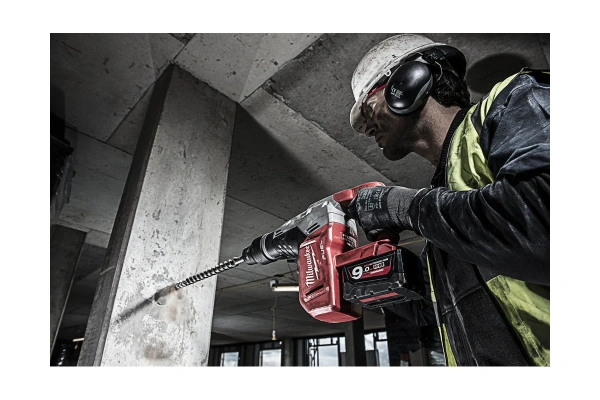 Аккумуляторный перфоратор "Milwaukee" M18CHM-0 FUEL 4933451362