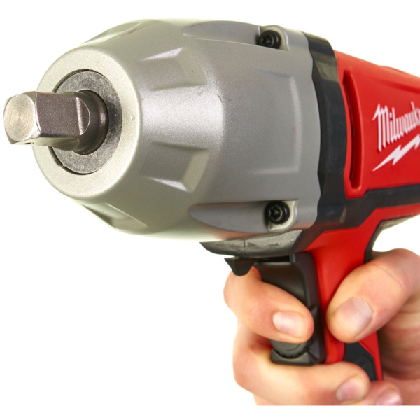 Ударный гайковерт Milwaukee IPWE 400 R 4933451524
