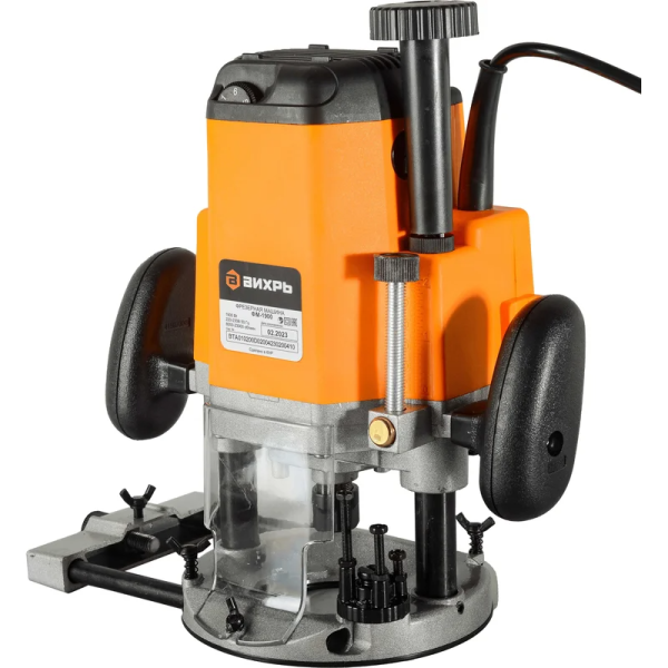 Фрезерная машина Вихрь ФМ-1900  72/13/2 в Екатеринбурге