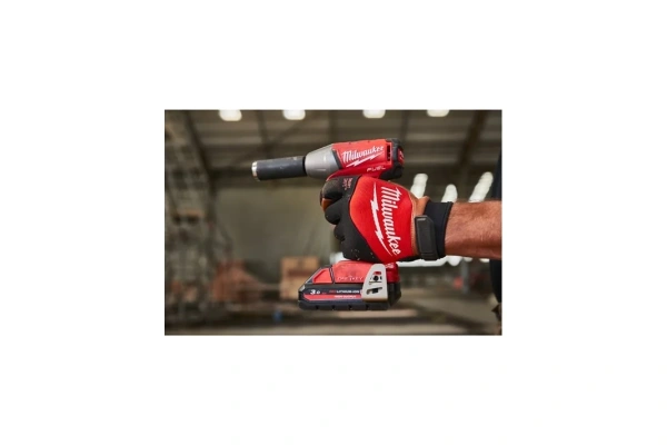 Перчатки с кожаными вставками Milwaukee  XL/10 4932471914