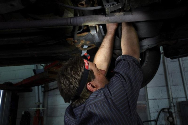 Аккумуляторный фонарь Milwaukee HL-LED 4933459441