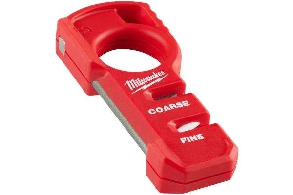 Точилка компактная для ножей (ножеточка) MILWAUKEE 4932478562 в Казани