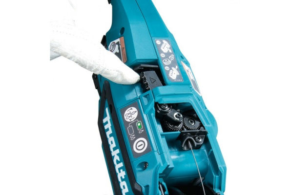 Аккумуляторный пистолет  для вязки арматуры Makita DTR180Z в Екатеринбурге