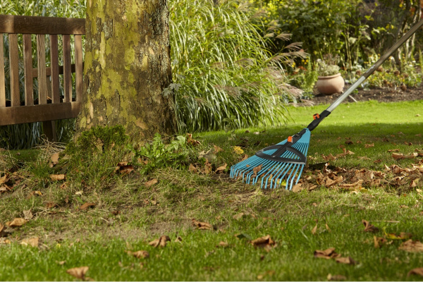 Грабли GARDENA пластиковые рег.+ Ручка алюм.эрго. 130см 03099-30.000.00 в Казани 