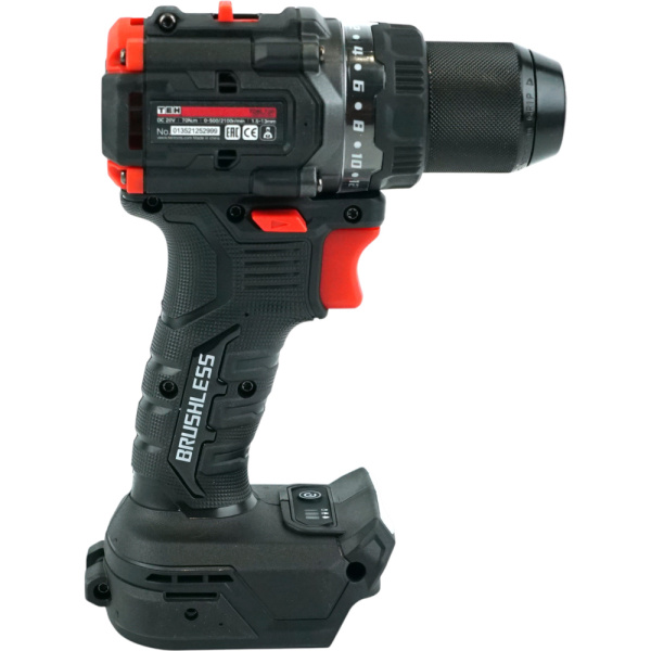 Аккумуляторная дрель TEH TDBL720 в Казани