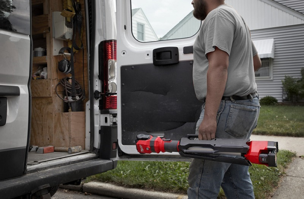 Аккумуляторный фонарь Milwaukee M12 SAL-0 4933464823