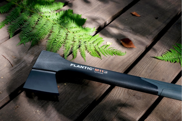 Топор универсальный Plantic Light M11 27462-01 в Екатеринбурге 
