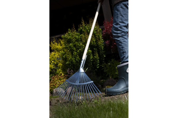 Грабли веерные регулируемые Plantic PRO 33380-01 в Казани 