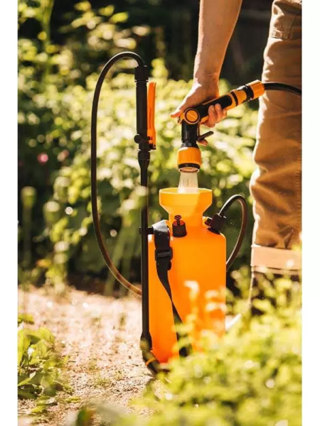 Опрыскиватель садовый 5л Fiskars 1025934 в Екатеринбурге