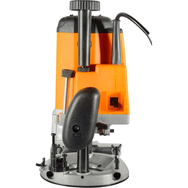 Фрезерная машина Вихрь ФМ-1900  72/13/2 в Екатеринбурге