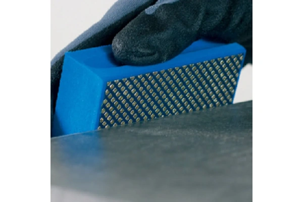 Брусок BIHUI резиновый алмазосодержащий Р60  DHP060 в Казани